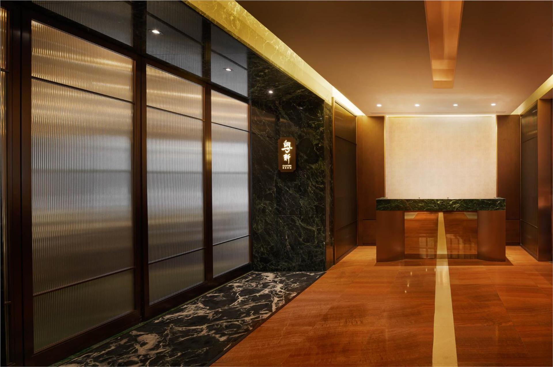 Gloucester Luk Kwok Hongkong Exterior foto